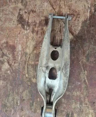 Rear upper control arm/wishbone