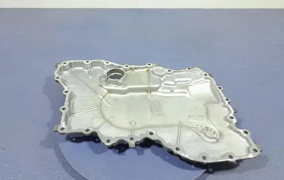 BMW M5 Oil sump 7852328
