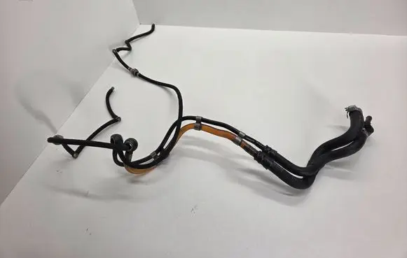 Audi A6 S6 C5 4B Fuel line pipe 057127247