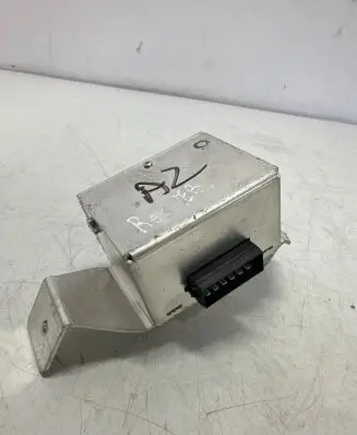 Audi A2 Sound amplifier 8Z0035223 7607792080