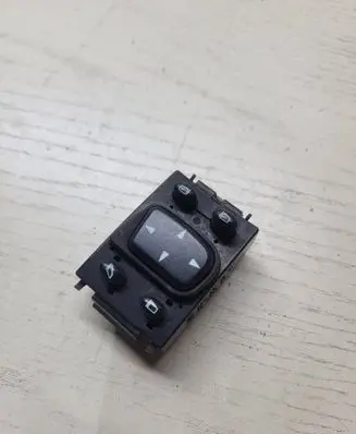 Mercedes-Benz E W212 Wing mirror switch 2208211551 03463305