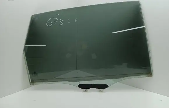 Honda CR-V Rear door window glass 43R00049 DOT24M25AS2