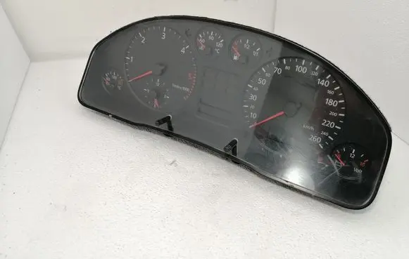 Audi A6 S6 C5 4B Speedometer (instrument cluster) 4B0919860E