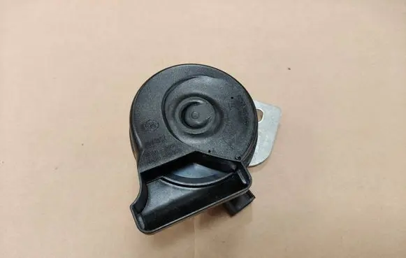 Volkswagen Tiguan Horn signal 571951206B 5QS951223 571951182B
