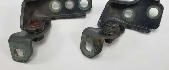 Ford B-MAX Front door hinge set AV11-R22811-AA