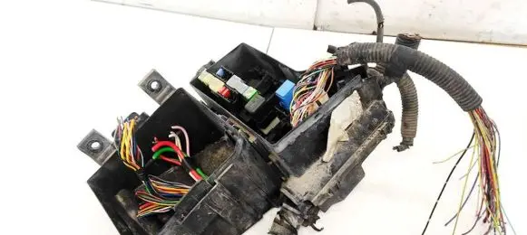 Nissan Qashqai Fuse box set