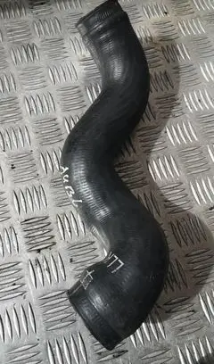 Audi A4 S4 B6 8E 8H Intercooler hose/pipe