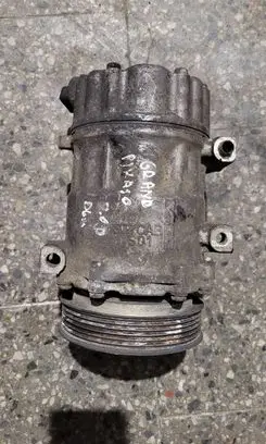 Citroen C4 Grand Picasso Air conditioning (A/C) compressor (pump) SD7C16 0643605724 965191130