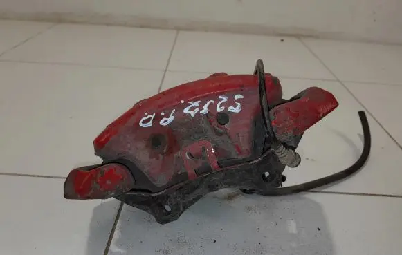 Mercedes-Benz E W212 Front brake caliper NOCODE