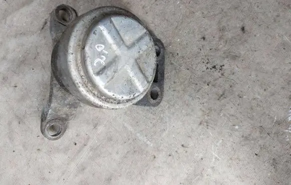 Ford Galaxy Engine mount bracket 6G96f012ee 3230108