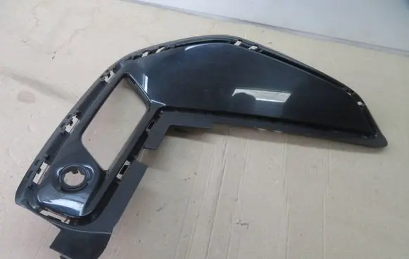 BMW 3 G20 G21 Front bumper lower grill 8085467