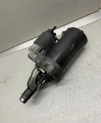 Audi A4 S4 B5 8D Starter motor 059911023H