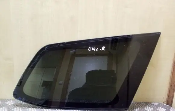 Honda Accord Rear side window