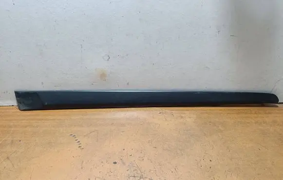 Renault Laguna II Rear door trim (molding) 8200036023