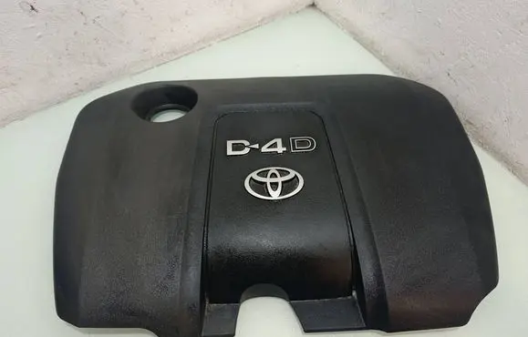 Toyota Corolla E140 E150 Engine cover (trim)