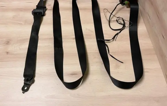Mercedes-Benz Sprinter W906 Front seatbelt 9068600285 0218680222