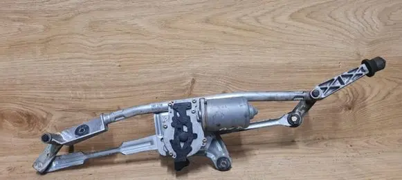 Volvo XC70 Front wiper linkage and motor 8624239
