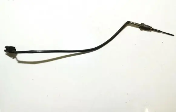 BMW 4 F32 F33 Exhaust gas temperature sensor 8570234