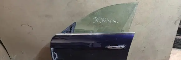 Maserati Quattroporte Front door 670038409