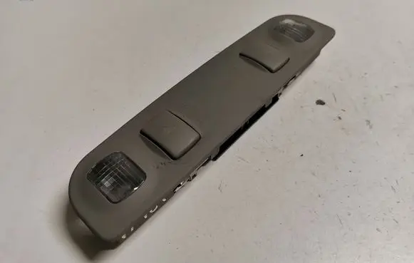Audi A4 S4 B7 8E 8H Other interior light 8E0947111A