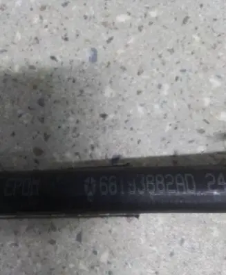 Dodge Challenger Engine coolant pipe/hose 68193882AD