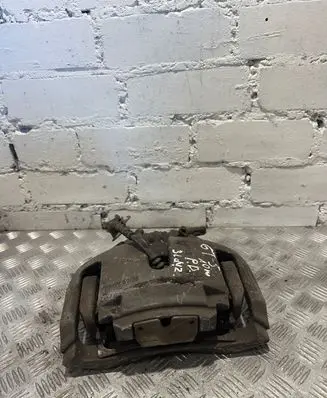 BMW 5 GT F07 Front brake caliper 6786818