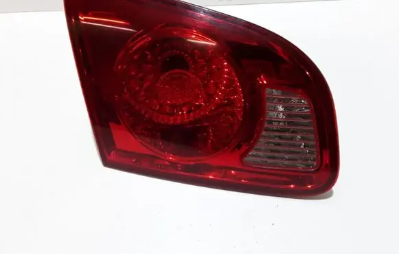 Hyundai Santa Fe Tailgate rear/tail lights 924052B000