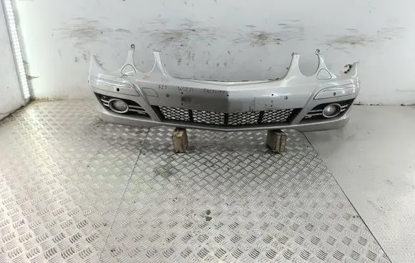 Mercedes-Benz E W211 Front bumper A2118801540