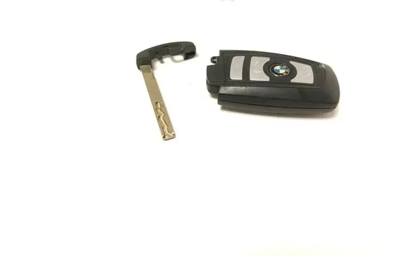 BMW 5 F10 F11 Ignition key/card 8723588