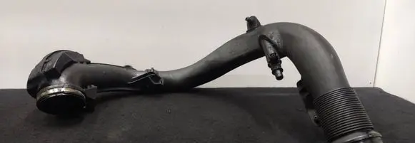 Intercooler hose/pipe