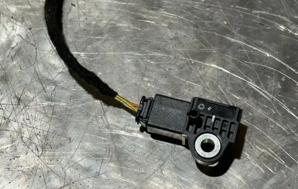 Citroen DS4 Airbag deployment crash/impact sensor 9665730180