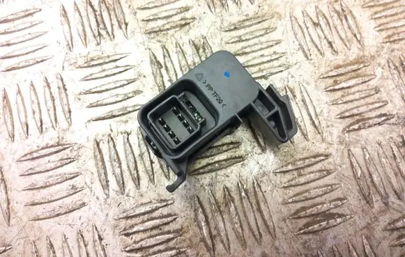 Opel Insignia A Tailgate sensor 22906040