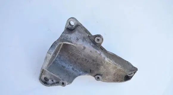 Audi A6 S6 C5 4B Gearbox mounting bracket 8D0399114AJ