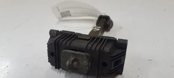 Toyota Avensis T250 Front door check strap stopper