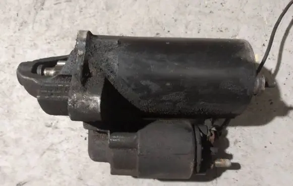 Audi A6 S6 C5 4B Starter motor 0001108174