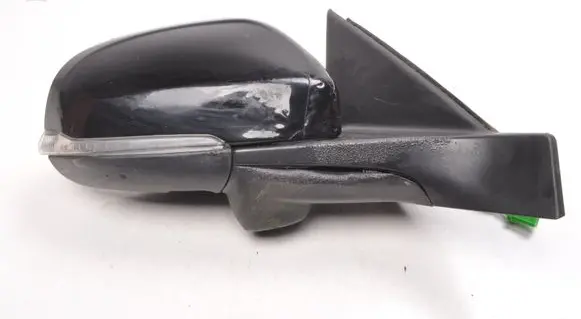 Volvo V70 Front door electric wing mirror 