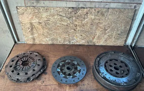 BMW 3 E90 E91 Clutch set kit