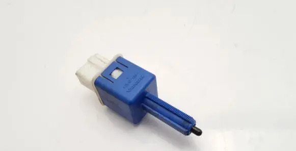 Brake pedal sensor switch