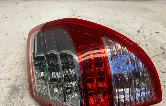 Toyota RAV 4 (XA30) Rear/tail lights
