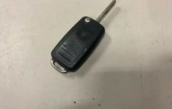 Skoda Fabia Mk2 (5J) Ignition key/card 6600