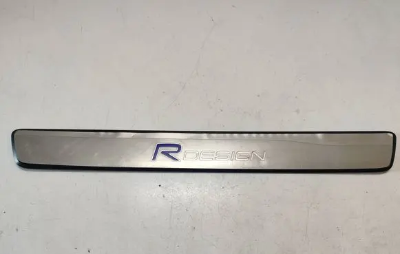 Volvo XC60 Front sill trim cover 31391249