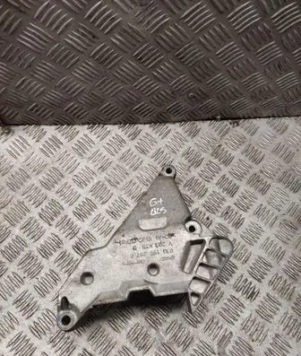 Volkswagen Golf Plus Engine mounting bracket 03g199207f