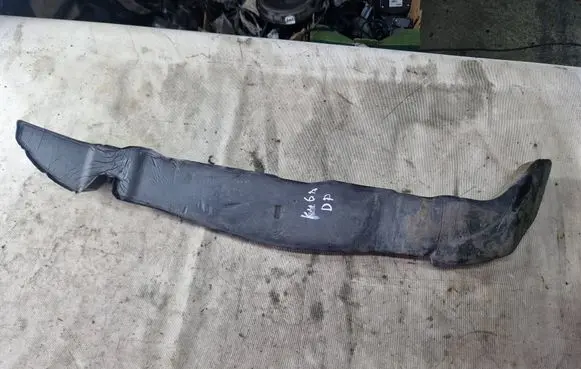 Ford Kuga I Fender foam support/seal 8V41S16E560AA