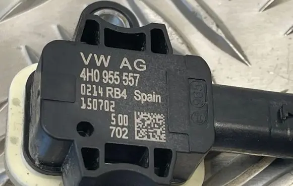 Skoda Fabia Mk3 (NJ) Airbag deployment crash/impact sensor 4H0955557