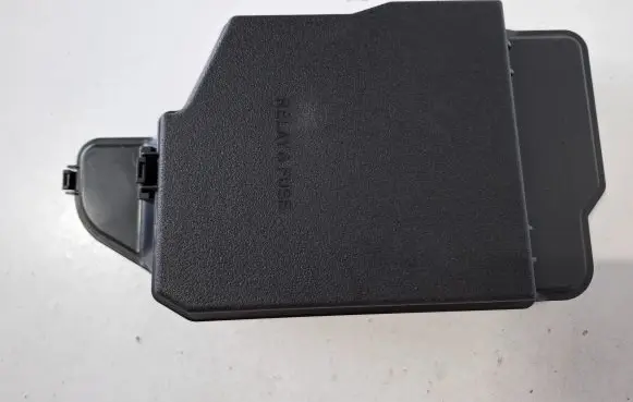 Lexus RX 450H Fuse box cover 8266248400 826620E280