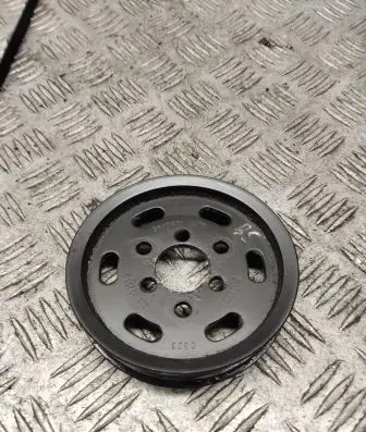 Volkswagen PASSAT B5.5 Power steering pump pulley 038145255d