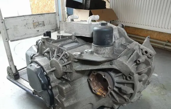 Volkswagen Golf V Automatic gearbox 02E301107 JPS
