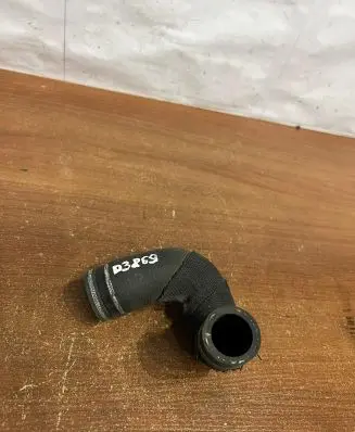 Audi A6 S6 C7 4G Brake vacuum hose/pipe 4G0145832 D3869