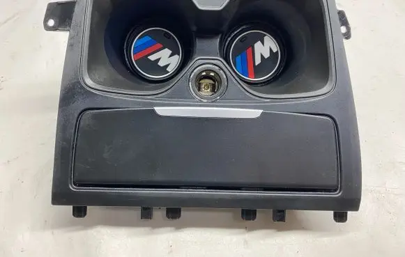 BMW 2 F22 F23 Cup holder 9207320