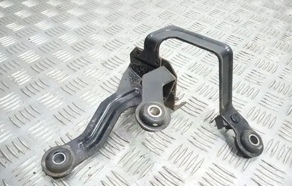 Hyundai i20 (PB PBT) ABS pump bracket 
